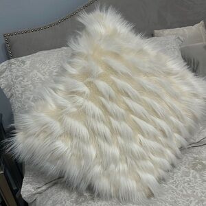 Luxurious Cream Faux Fur Pillow